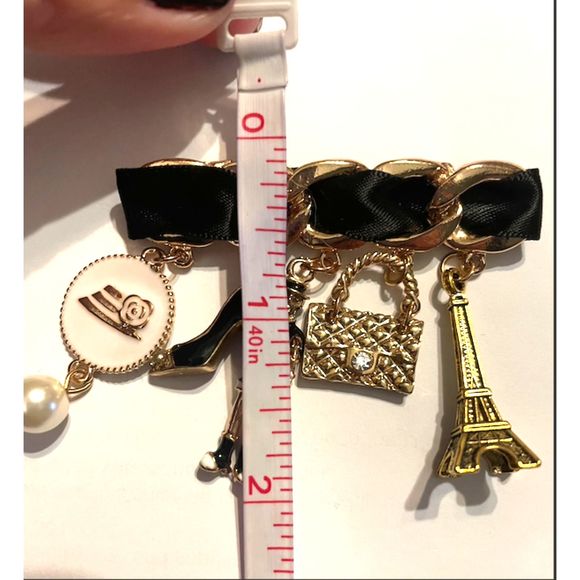 Brooch Pin with charms Satin Ribbon Gold Hardware - Picture 4 of 4